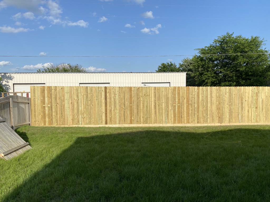 9ft Pine Fence - Austin