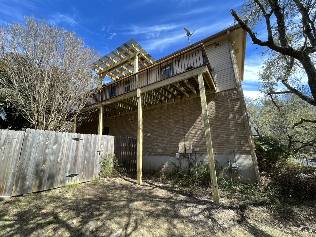 Second Story Deck - Bee Cave