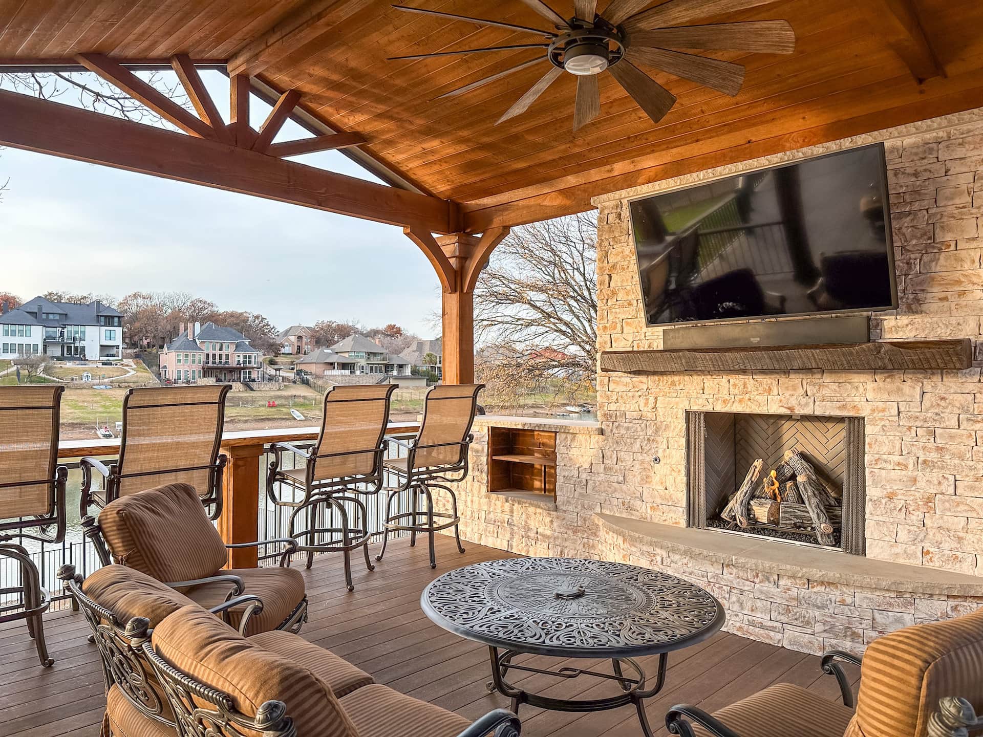 Best Backyard Shade Options for Texas Heat (What Actually Works)